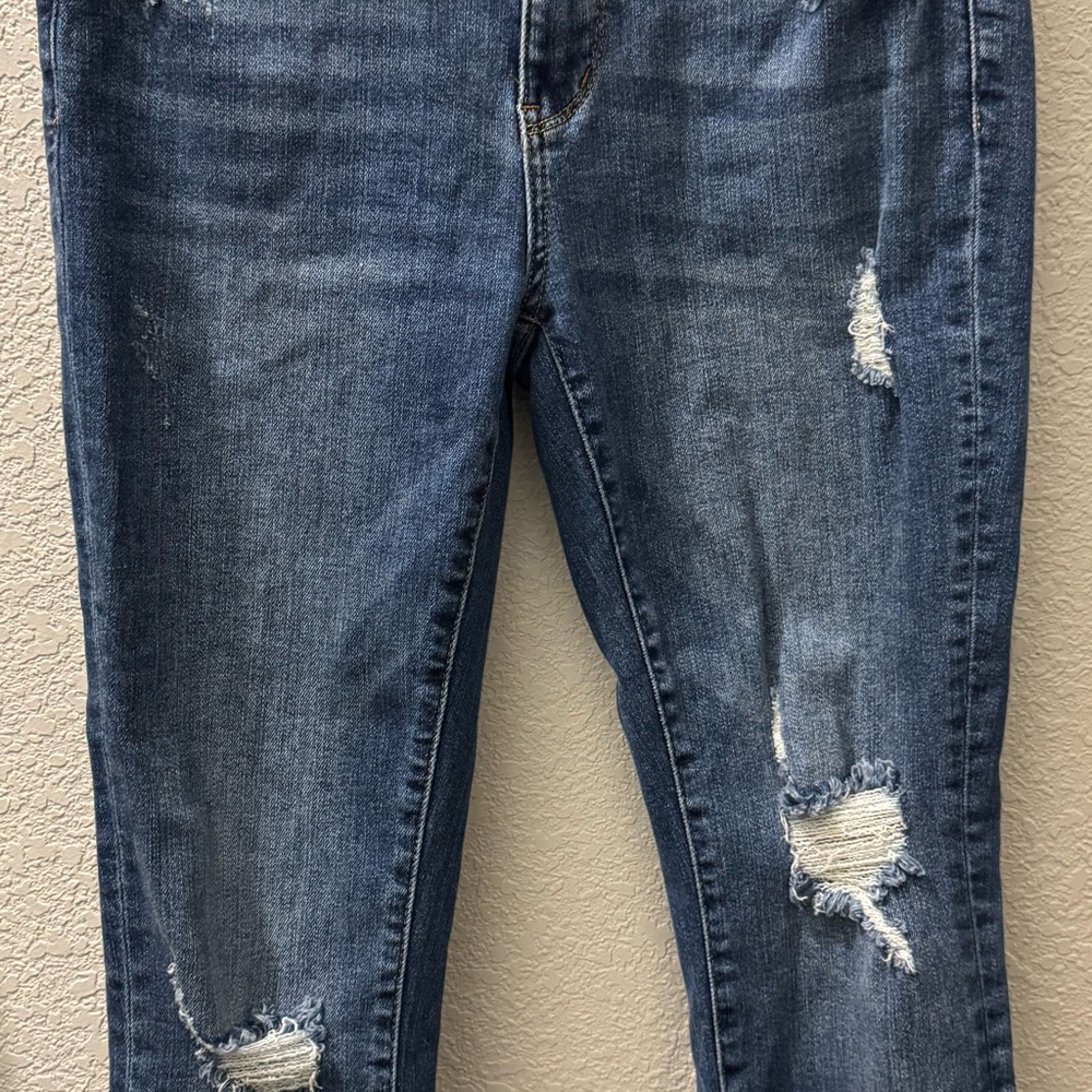 Judy Blue Ripped Denim Skinny Capri Fit Jeans